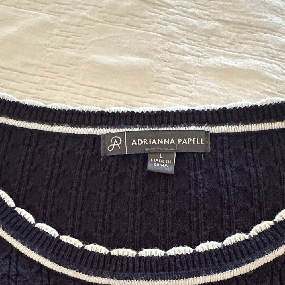 Adrianna Papell Navy Blue Top with White Trim - Picture 2 of 2